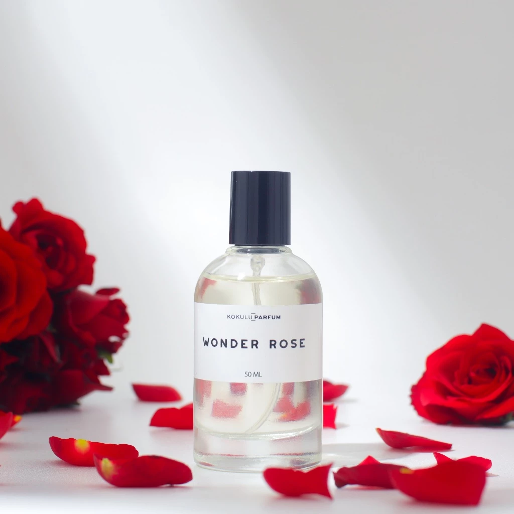 Botol parfum Wonder Rose